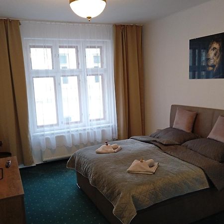 Třebíč Demaris Bed & Breakfast エクステリア 写真